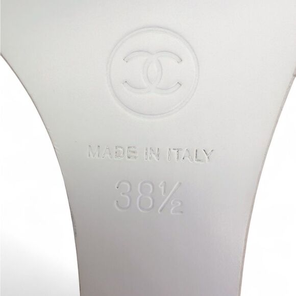 CHANEL Black & Eggshell CC Logo Wedge Heel Sandals IT38.5 - Picture 8 of 10